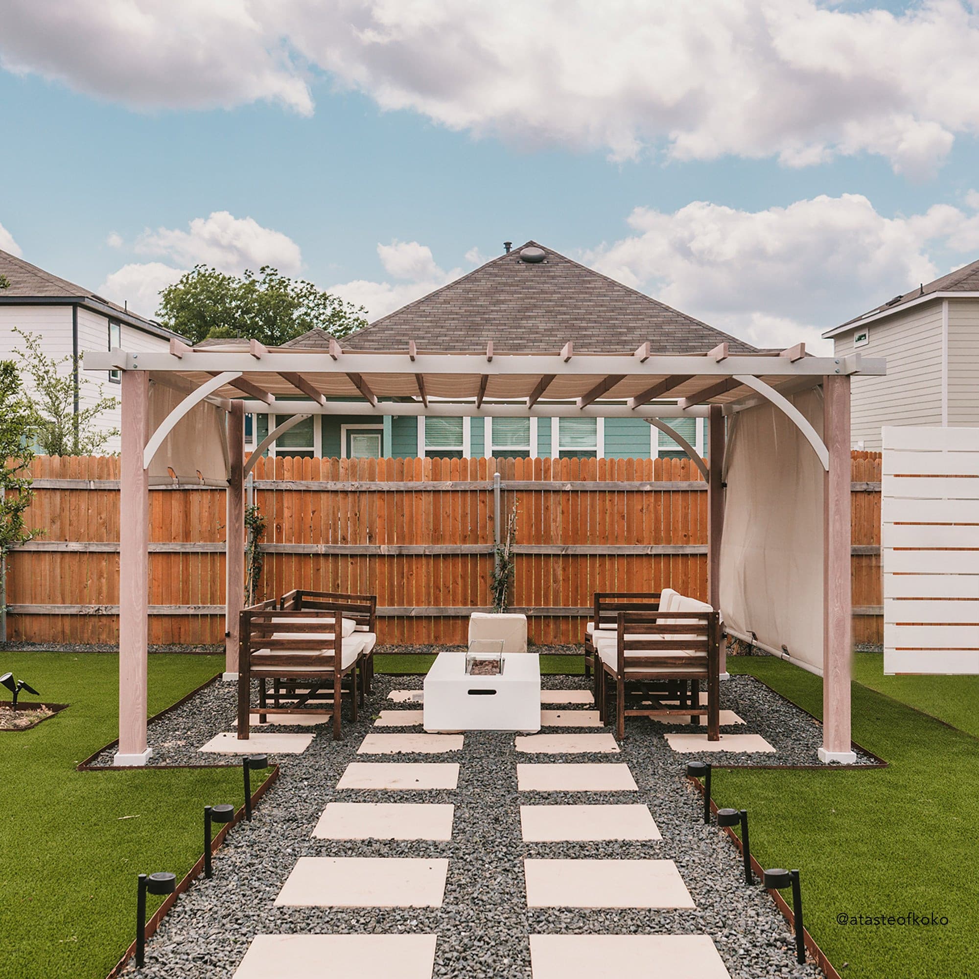 Palladio 12x14 Lounging Pergola - Matte Carbon & Chalk Grey - Image 11